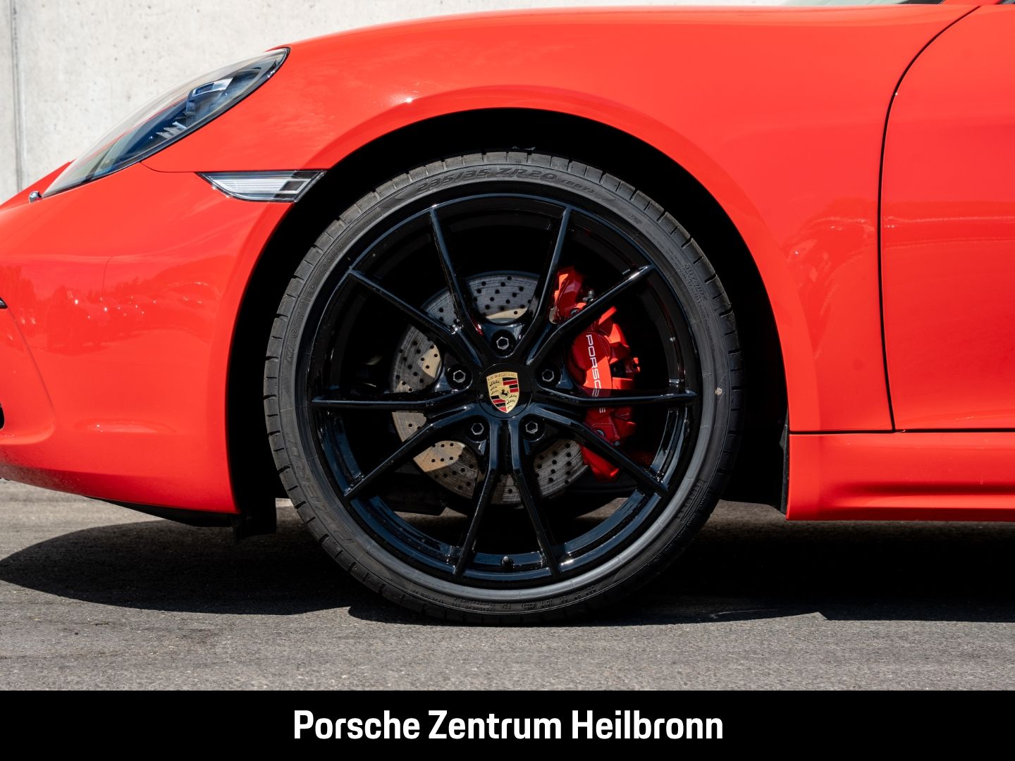 Porsche Boxster 718 S Sportabgasanlage Abstandstempomat