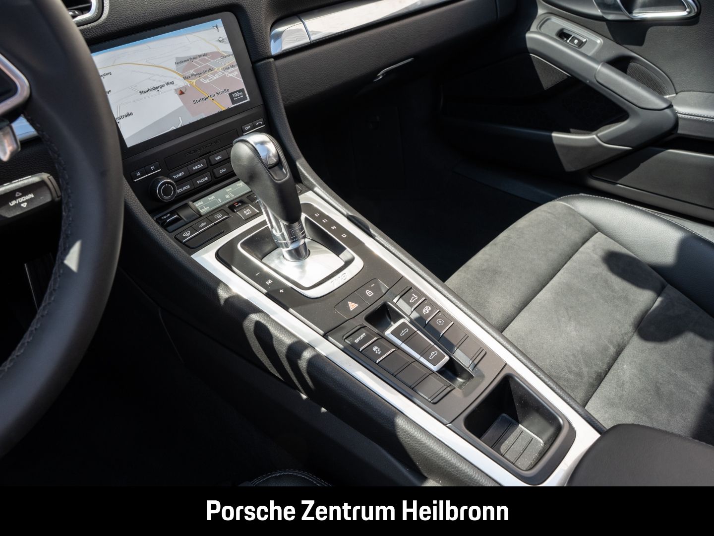 Porsche Boxster 718 S Sportabgasanlage Abstandstempomat