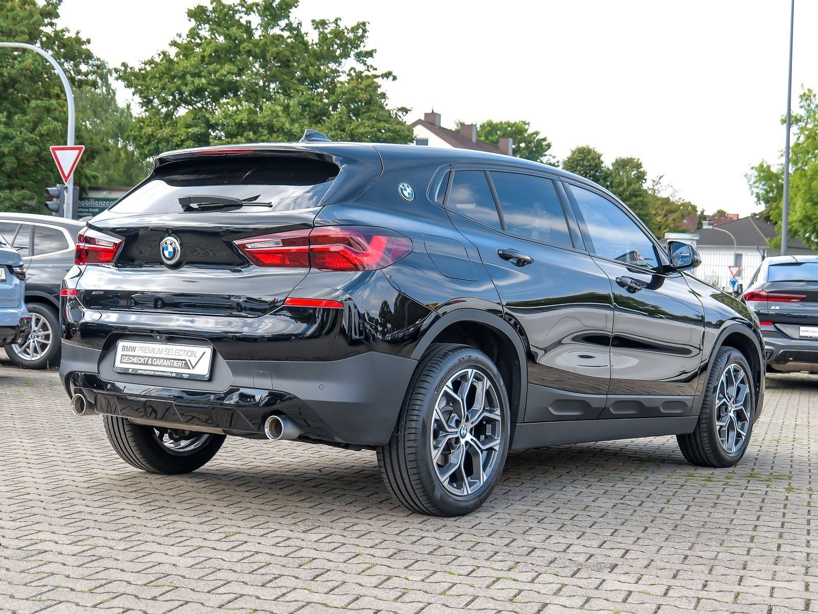 BMW X2 xDrive18d Advantage Plus Navi RFK LED Sportsi