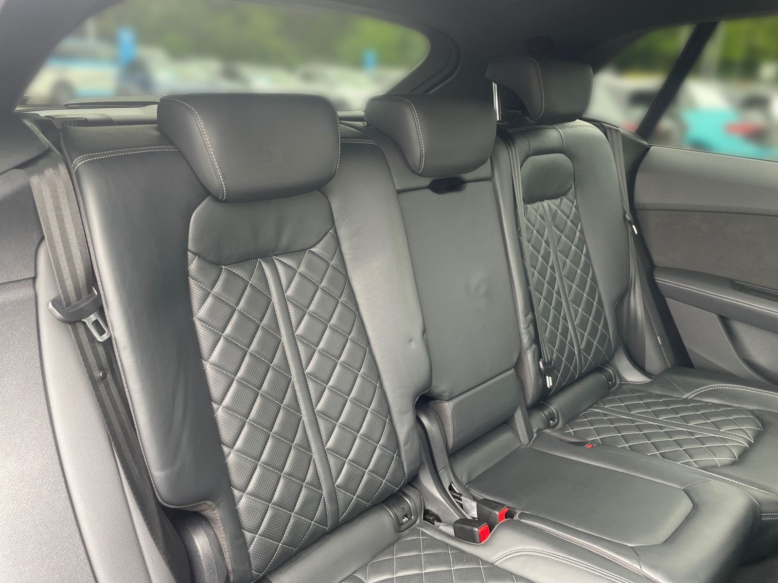 Audi Q8 50 TDI qu. tiptr. S line Pano B&O AHK HUD Sta