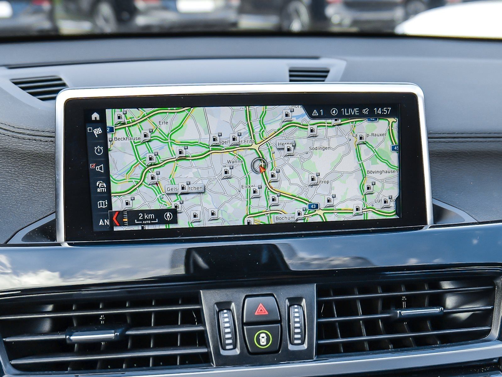 BMW X2 xDrive18d Advantage Plus Navi RFK LED Sportsi