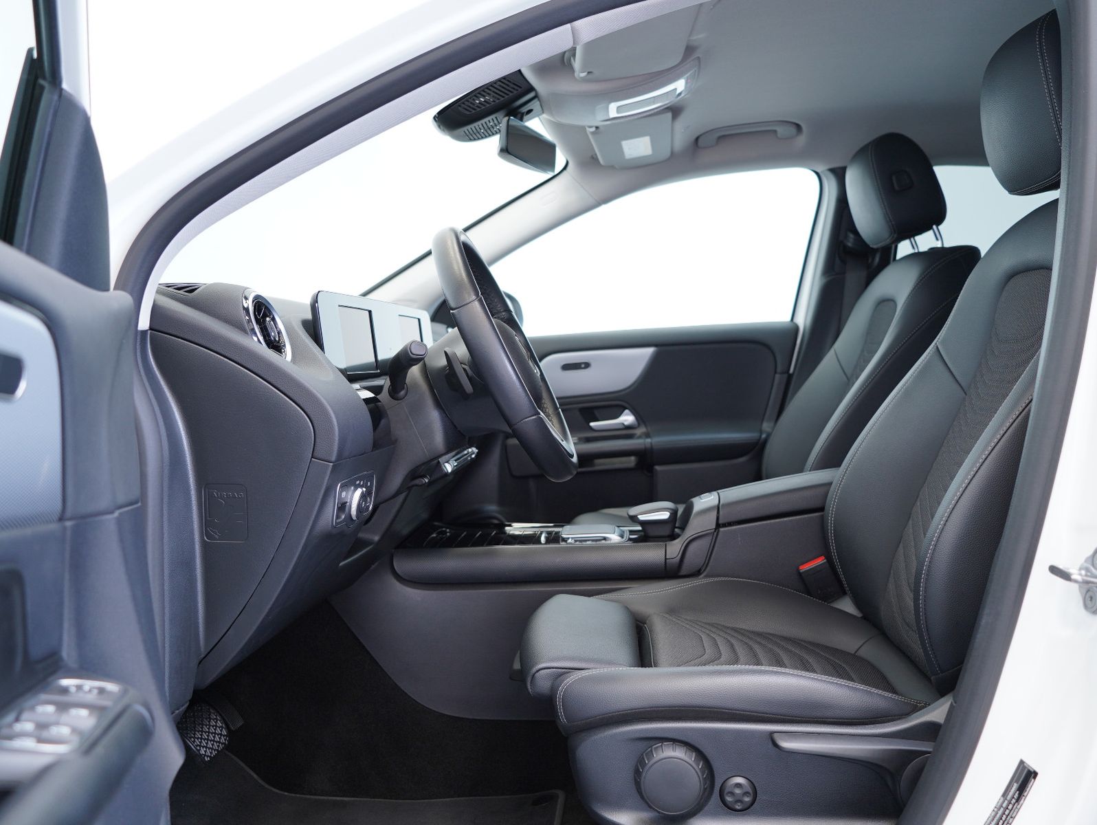 Mercedes-Benz GLA 250 e LED/NAVI/KAMERA