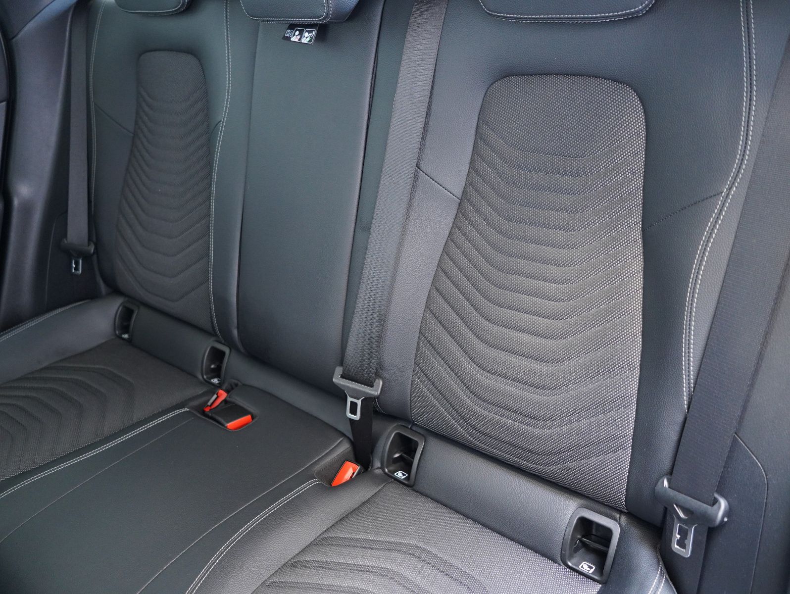 Mercedes-Benz GLA 250 e LED/NAVI/KAMERA