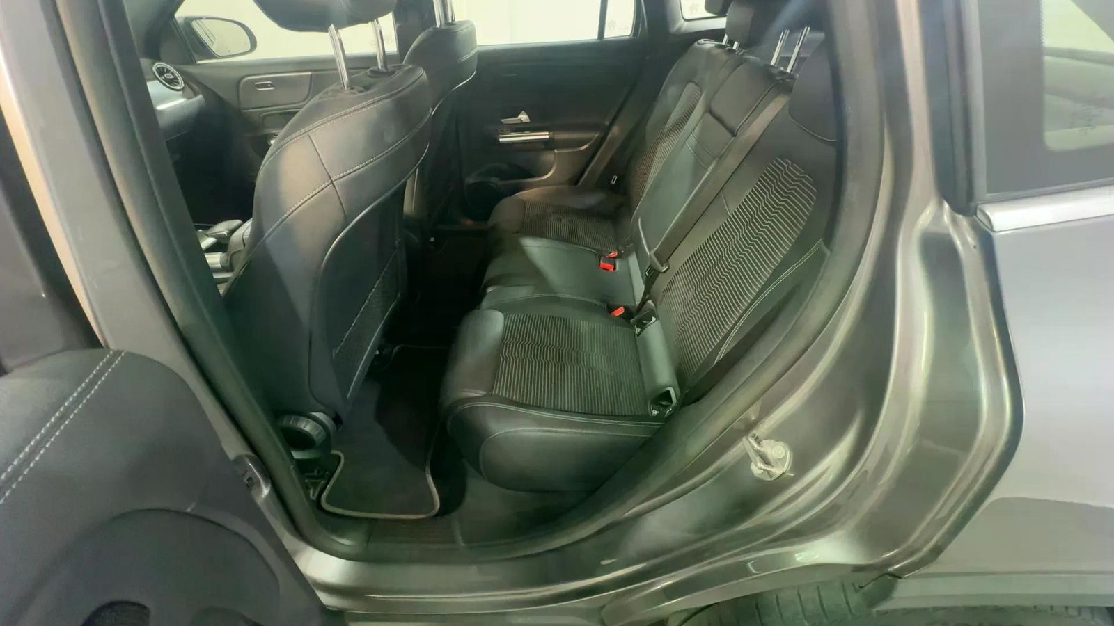 Mercedes-Benz EQA 250 Progressive LED R.Cam Ambiente-Licht PDC