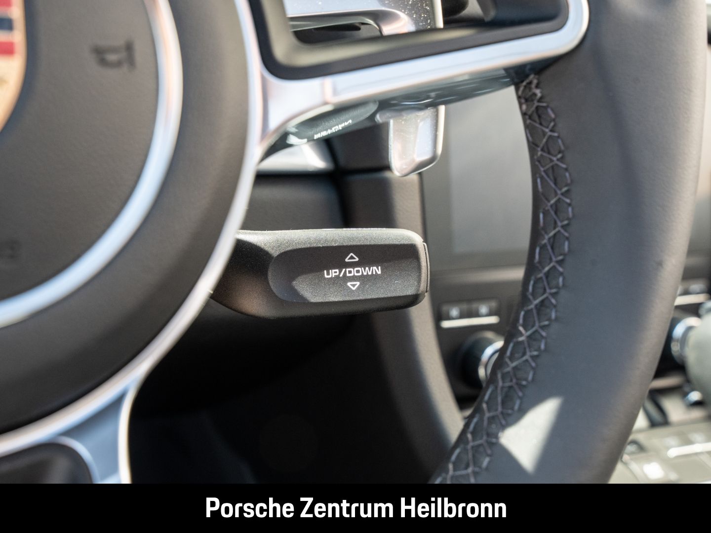 Porsche Boxster 718 S Sportabgasanlage Abstandstempomat