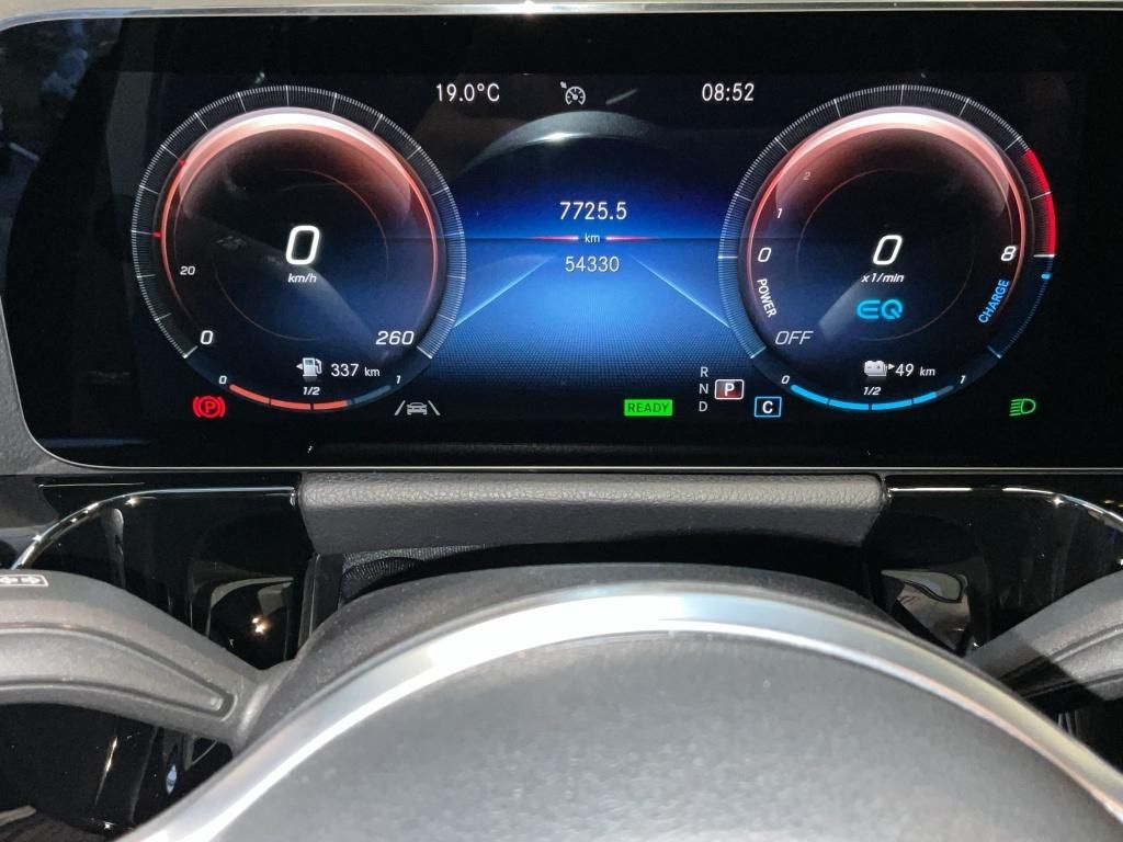 Mercedes-Benz GLA 250 e PROGRESSIVE SPURPAKET KAMERA PDC LED