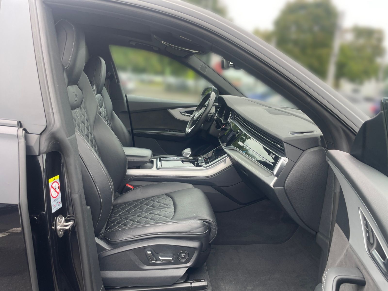 Audi Q8 50 TDI qu. tiptr. S line Pano B&O AHK HUD Sta