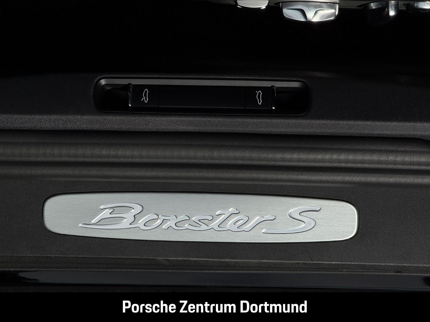Porsche Boxster 718 S Sportabgasanlage Rückfahrkamera