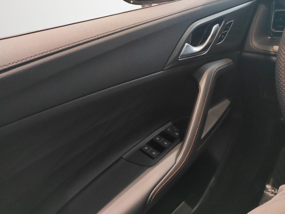 MG Noul HS ICE 5 usi Exclusive 1.5 T-GDi 172 CP A7