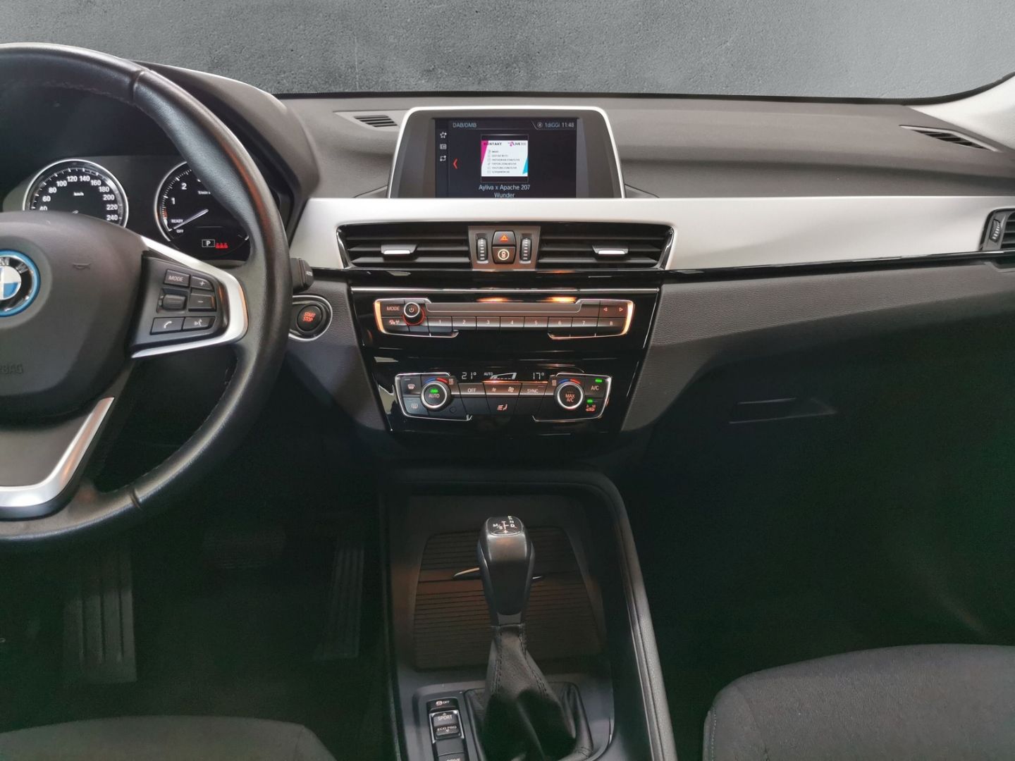 BMW X1 xDRIVE 25e ADVANTAGE - Samsaru's Car Outlet