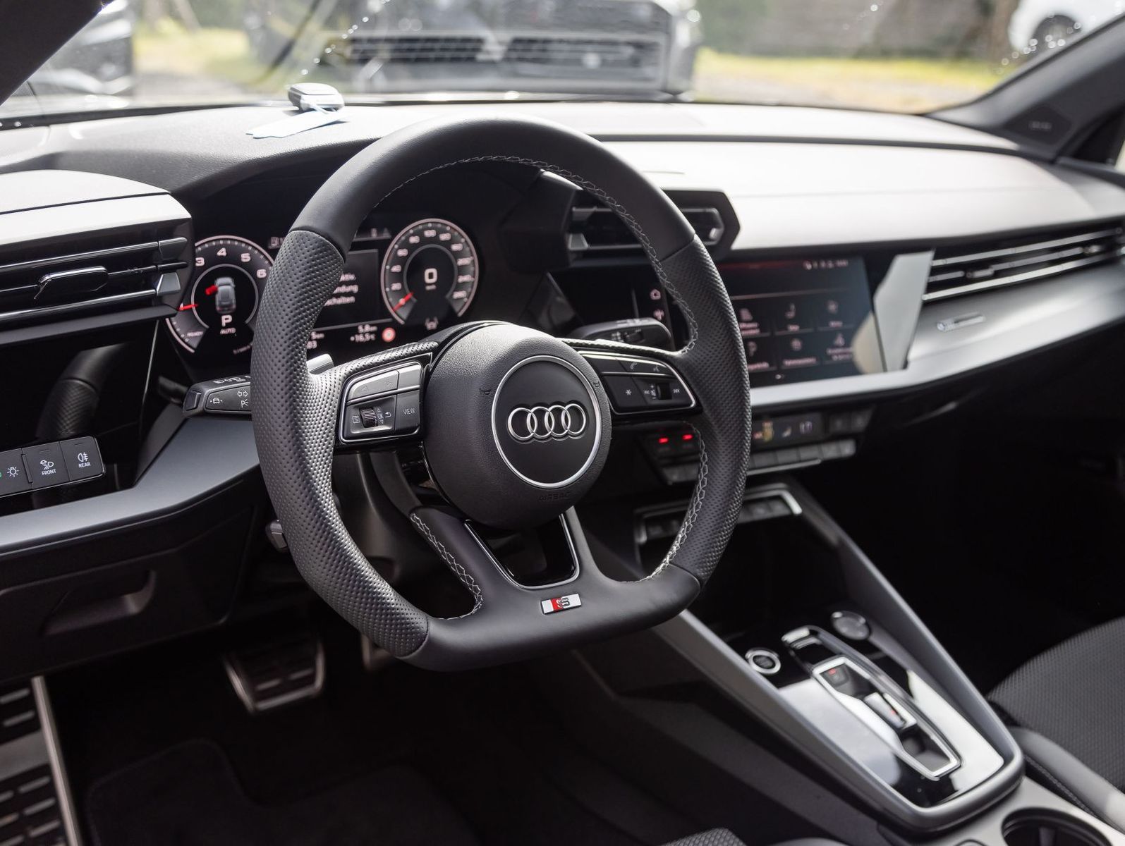 Audi A3 Sportback S line 35TFSI Stronic - Samsaru's Car Outlet