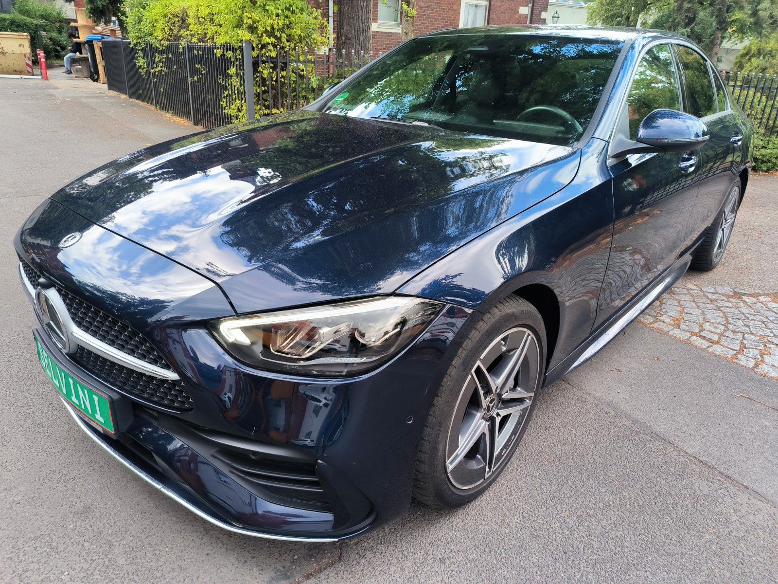 Mercedes-Benz C 300 e AMG LINE - Samsaru's Car Outlet