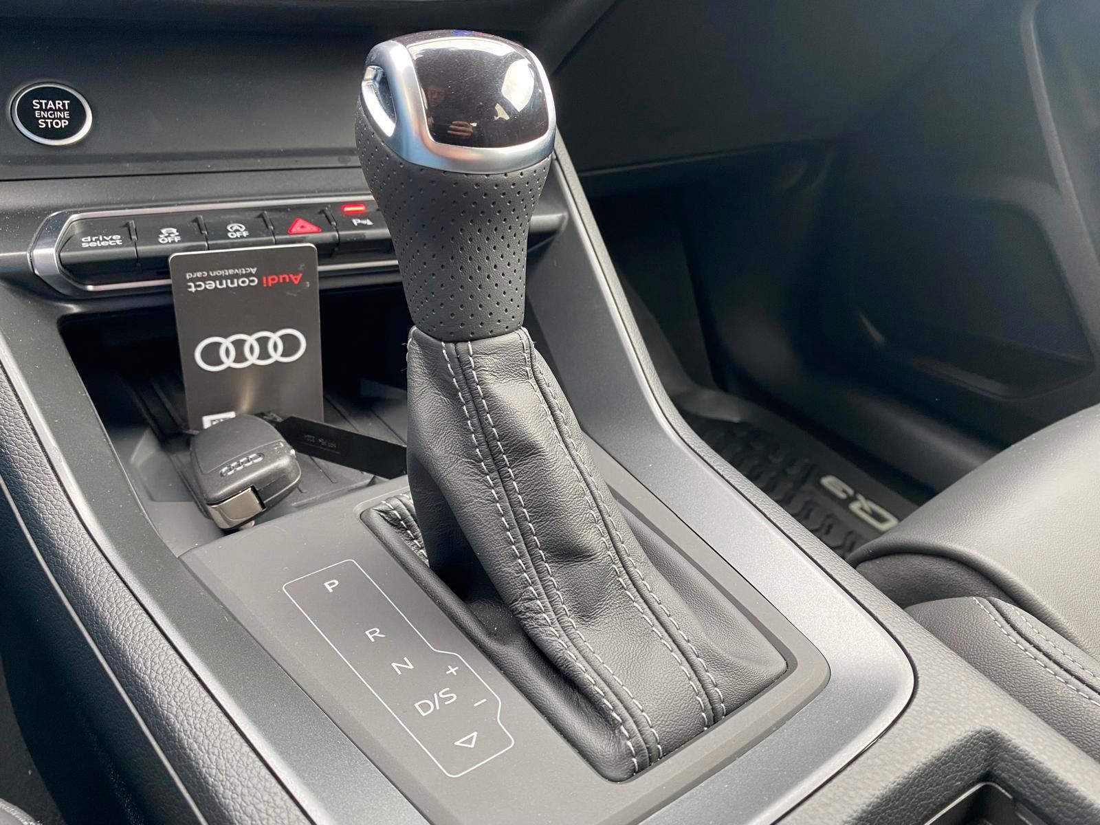 Audi Q3 40 TDI quattro S line - Samsaru's Car Outlet