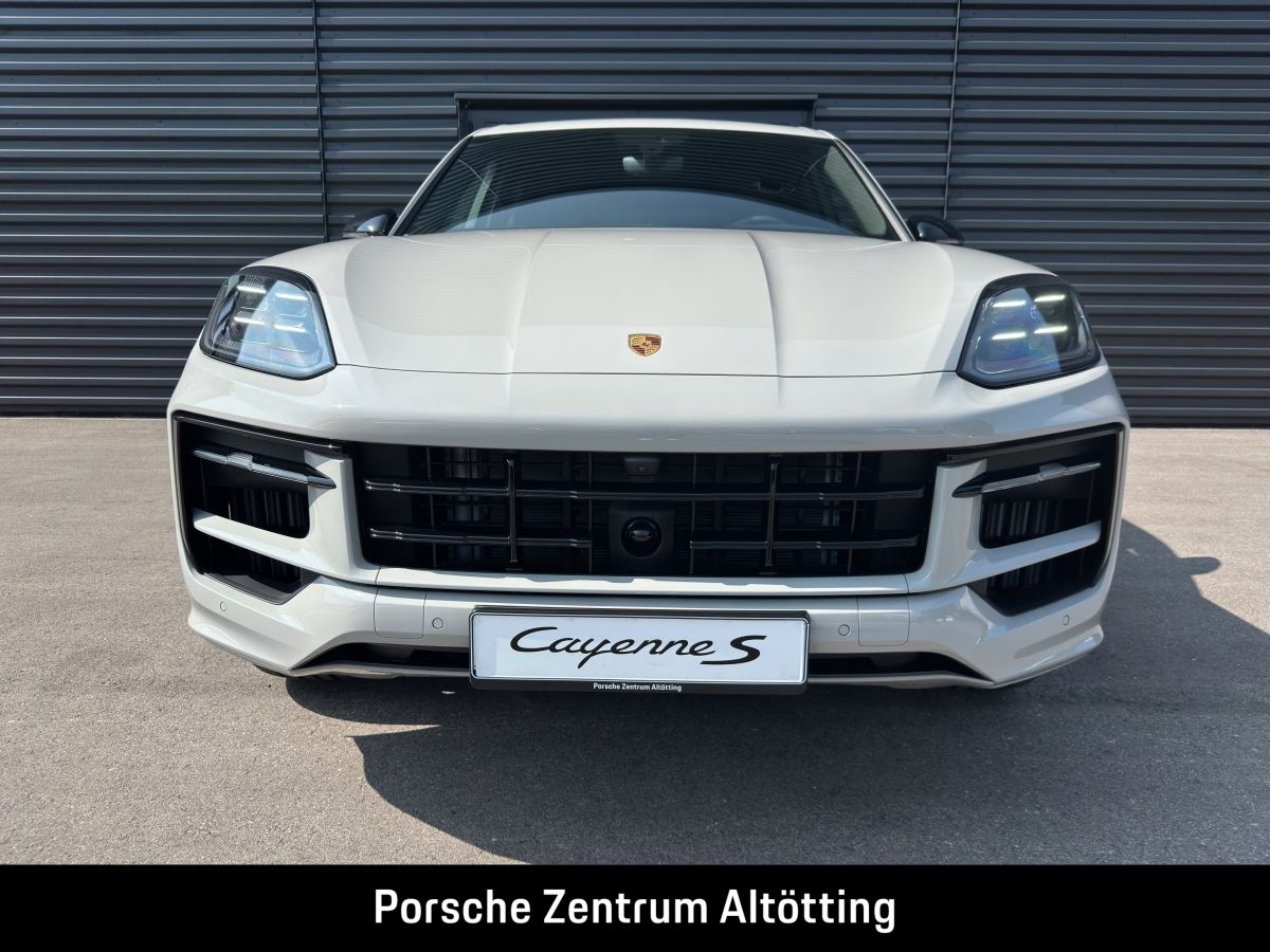 Porsche Cayenne S E-Hybrid | Hinterachslenkung | PDCC |