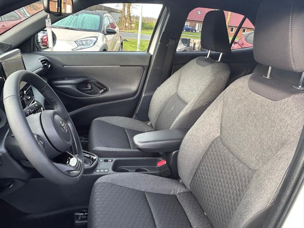 Toyota Yaris Cross Hybrid 130 1.5 VVT-i Teamplayer