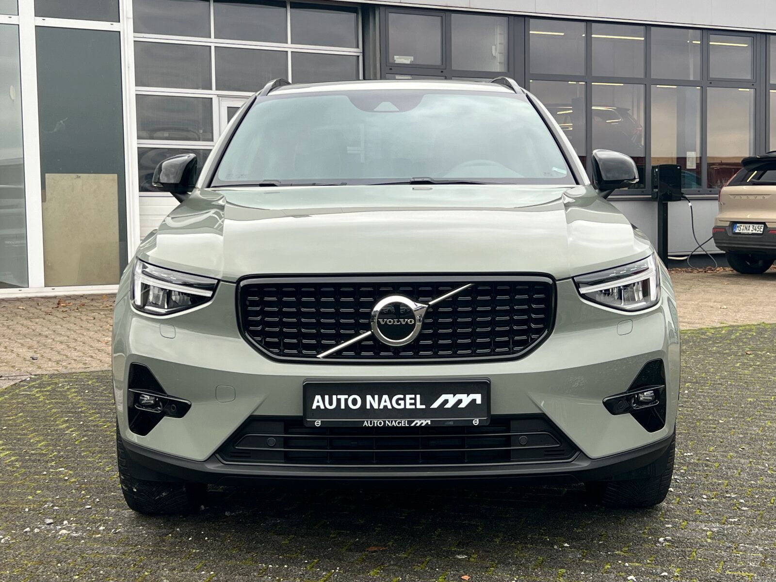 Volvo XC40 T4 Ultimate Dark AHK|PANO|CONNECT|LED|