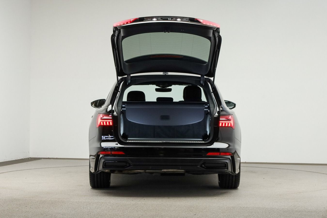 Audi A6 Avant 50 TDI quattro S line - Samsaru's Car Outlet