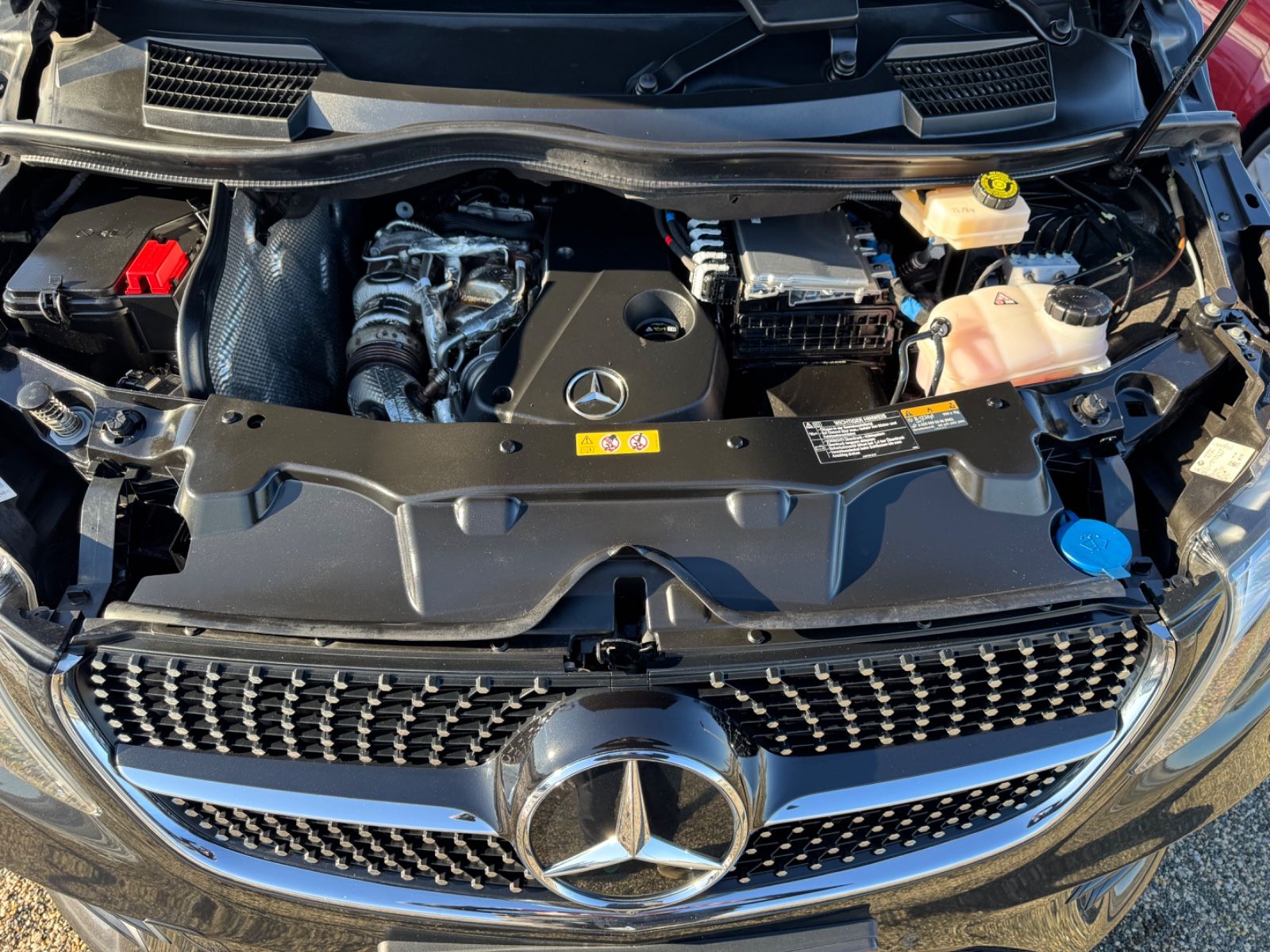 Mercedes-Benz V 300 - Samsaru's Car Outlet