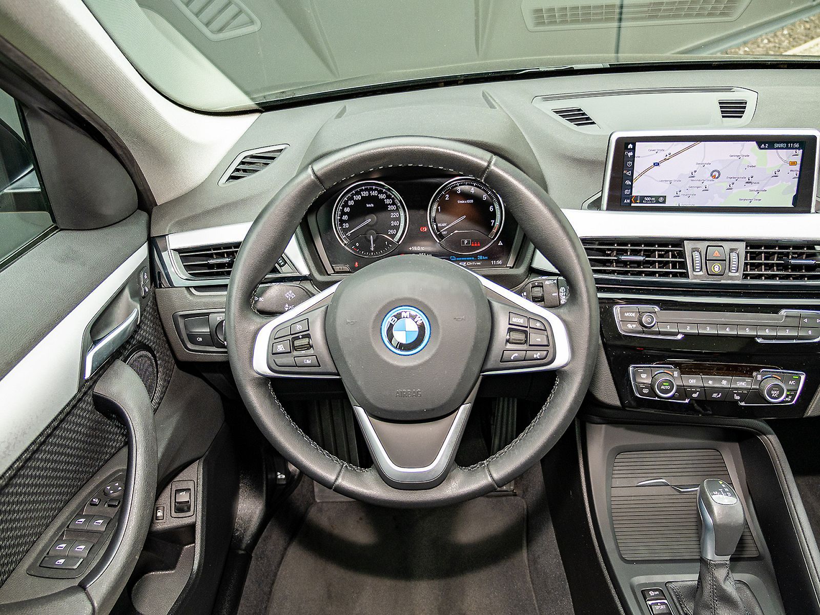BMW X1 xDrive25eA - Samsaru's Car Outlet