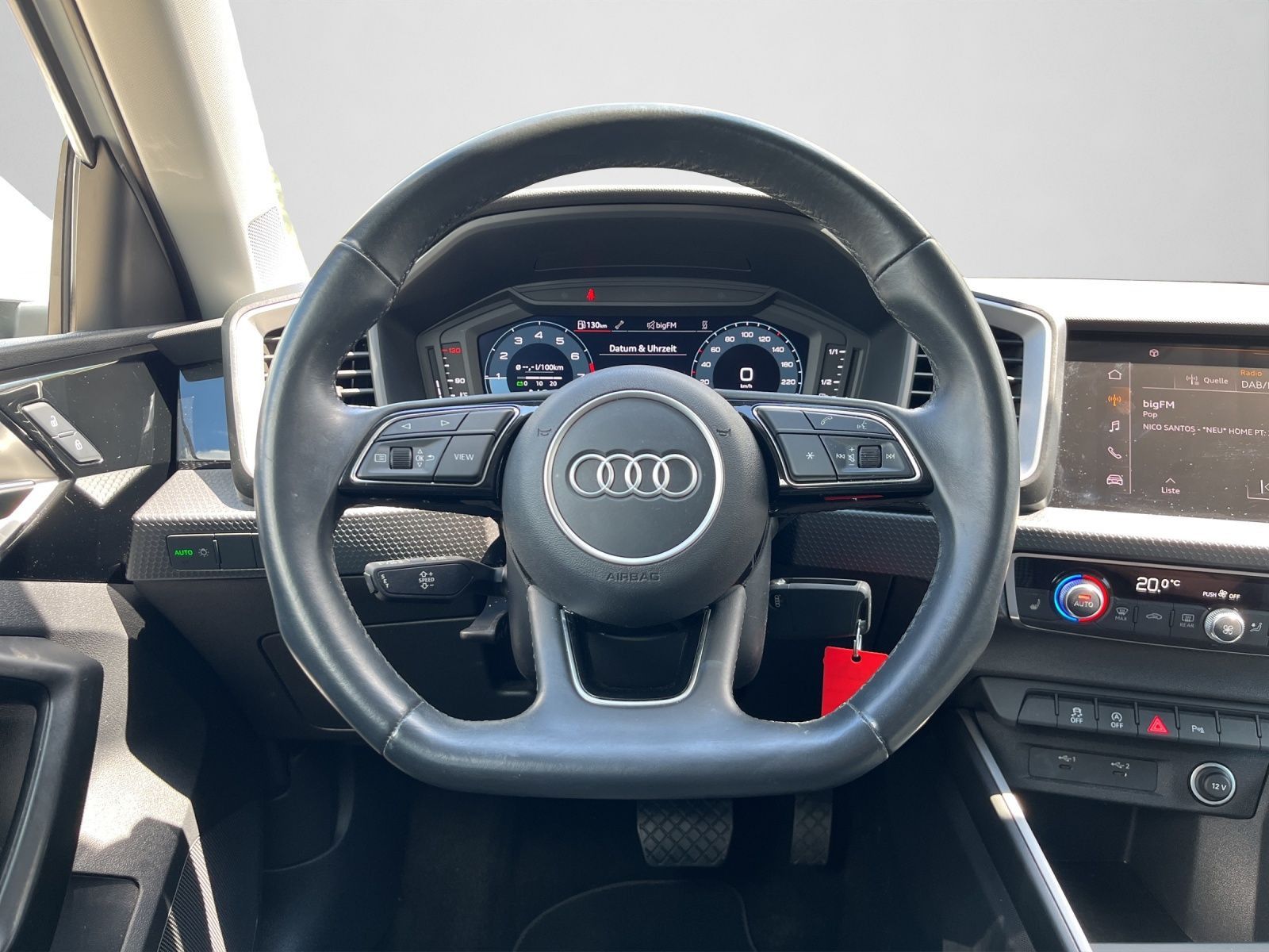 Audi A1 Sportback 1.5 TFSI S-TRONIC - Samsaru's Car Outlet