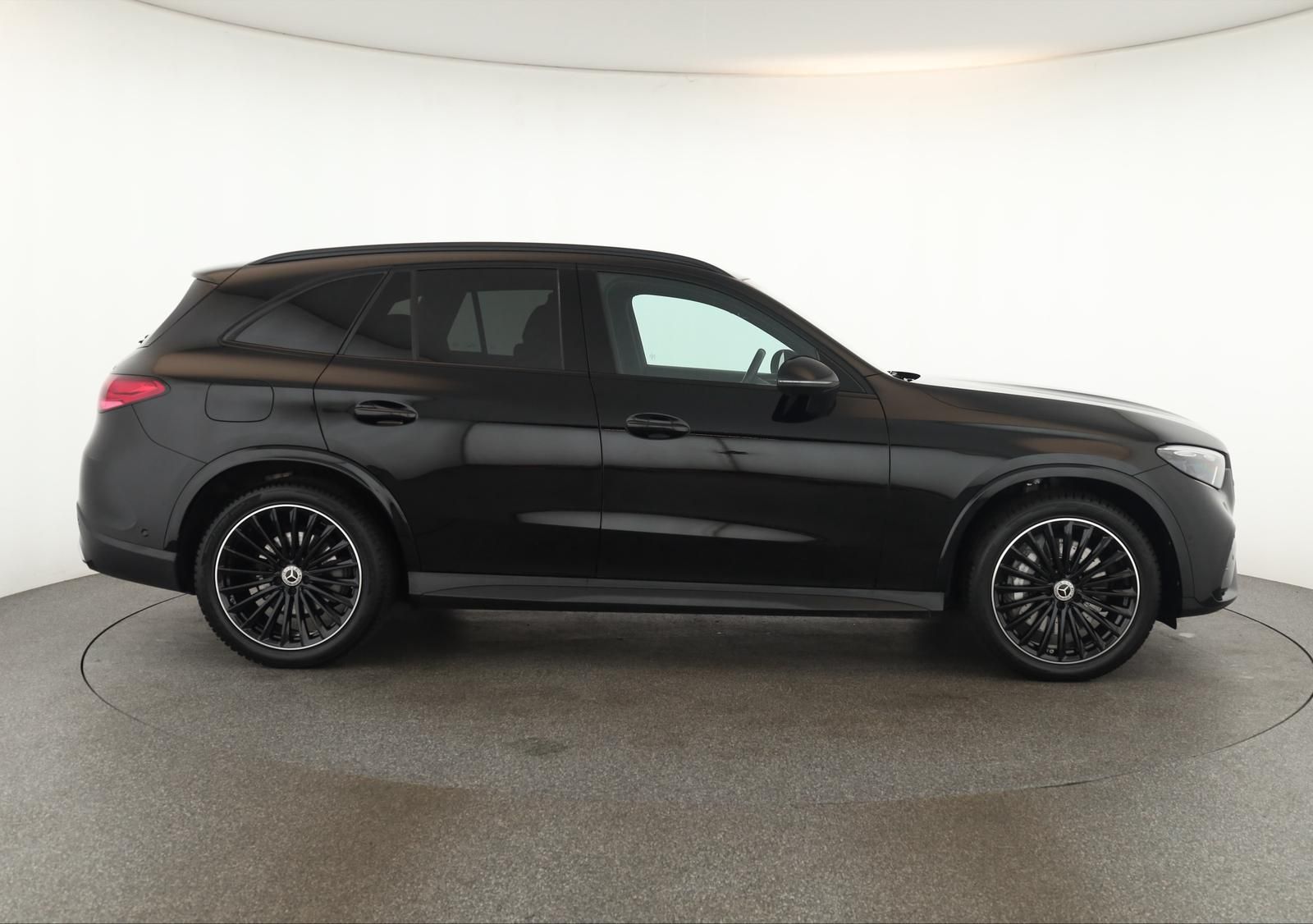 Mercedes-Benz GLC 300 d 4M AMG Advanced Night DIGITAL Pano AHK