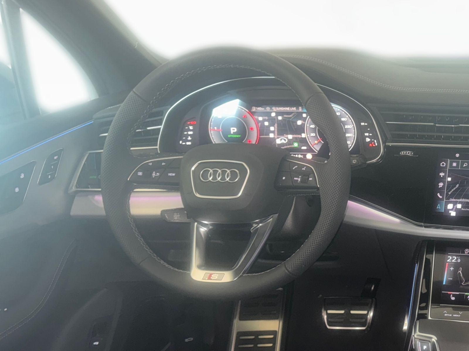 Audi Q7 SUV 50 TDI quattro S LINE+AHK+MATRIX+PANO+B&O