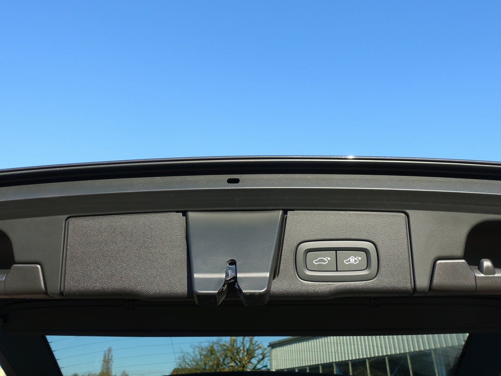 Volvo XC60 Plus T6 AWD Plug-in Hybrid/360°Cam/AHK/BLIS