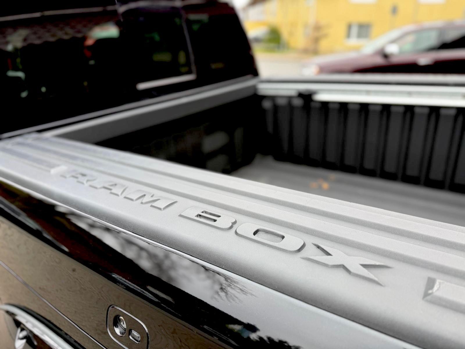 Dodge OFFROAD*LIMITED*RAMBOX*AHK*NAVI*PDC*GARANTIE*LIF