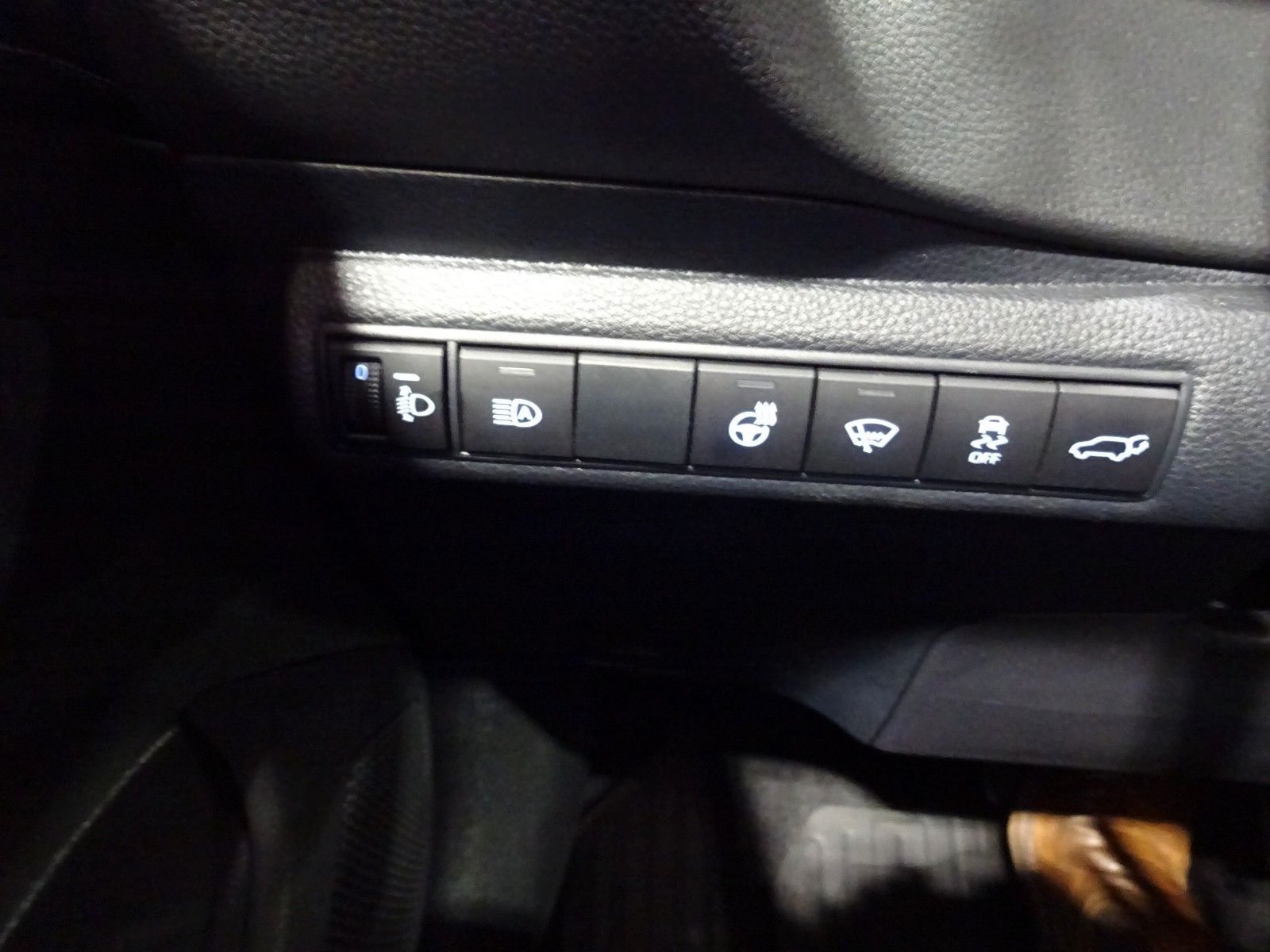Toyota Corolla Touring Hybrid Active - Samsaru's Car Outlet