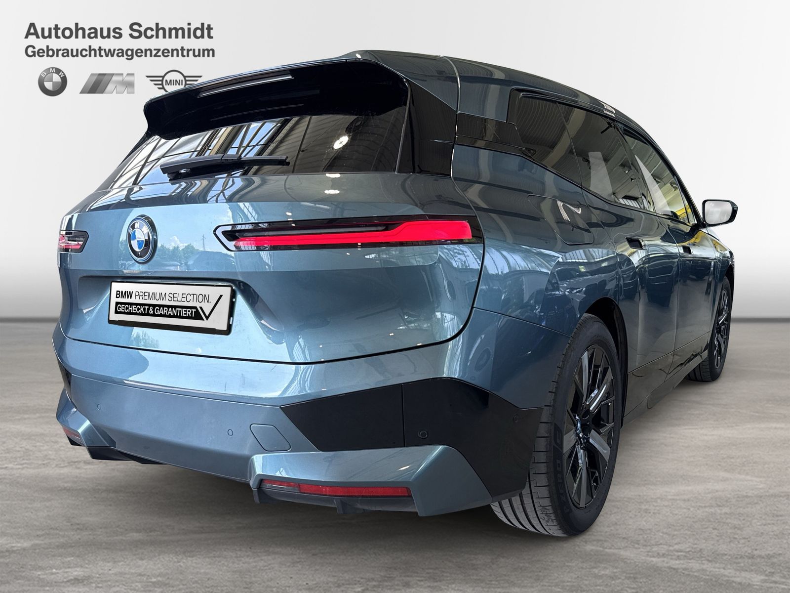 BMW iX xDrive40 *Sportpaket*21"*LC Prof.*HUD*H/K*AHK