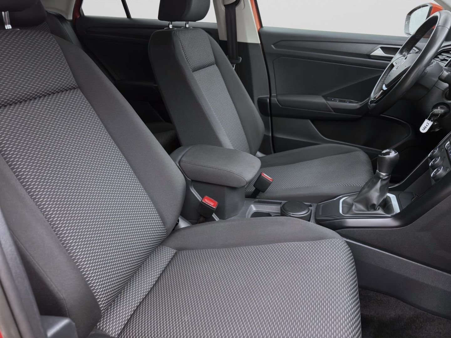 Volkswagen T-Roc 1.0 TSI - Samsaru's Car Outlet