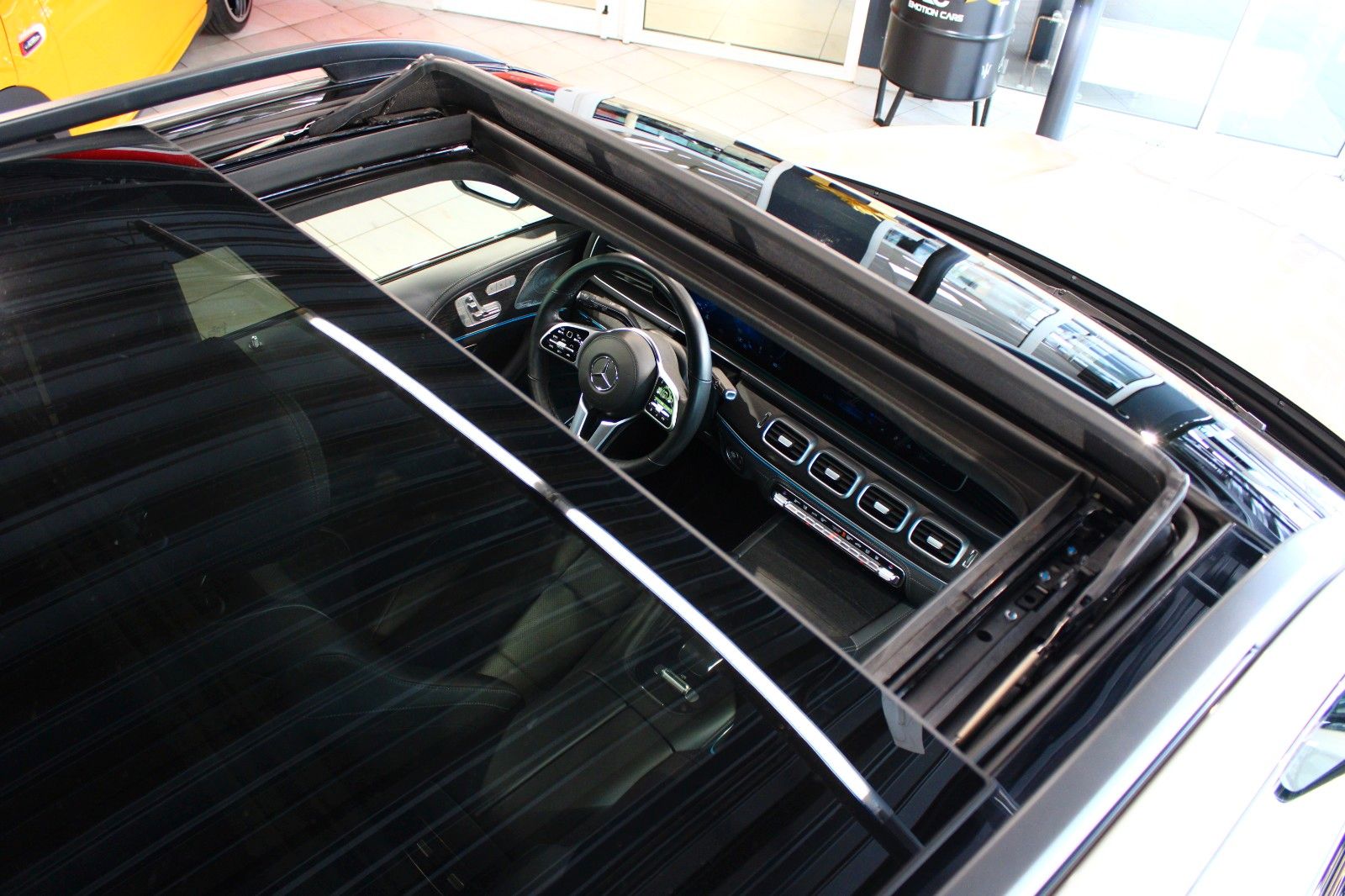 Mercedes-Benz GLE 400 d AMG Line DIS+/MBEAM/LUFT/STHZ/360