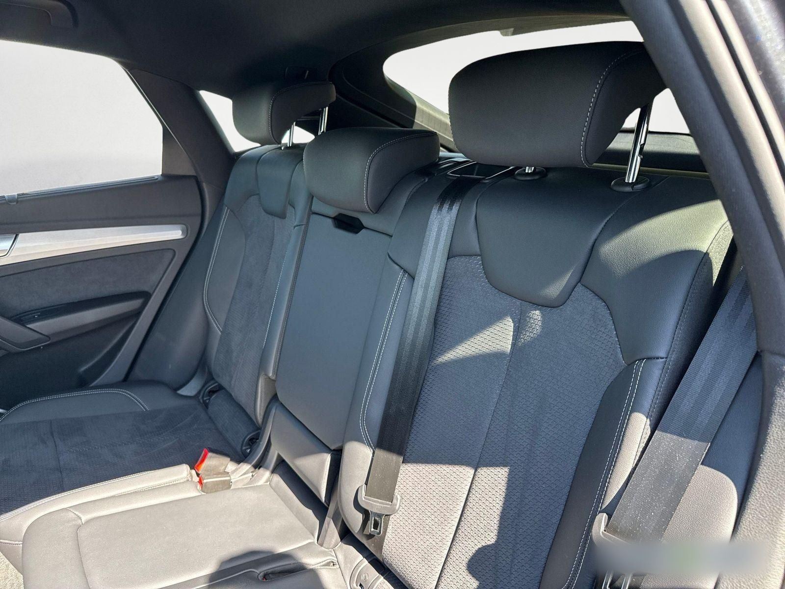 Audi Q5 Sportback 40 TDI quattro S line Edition - Samsaru's Car Outlet