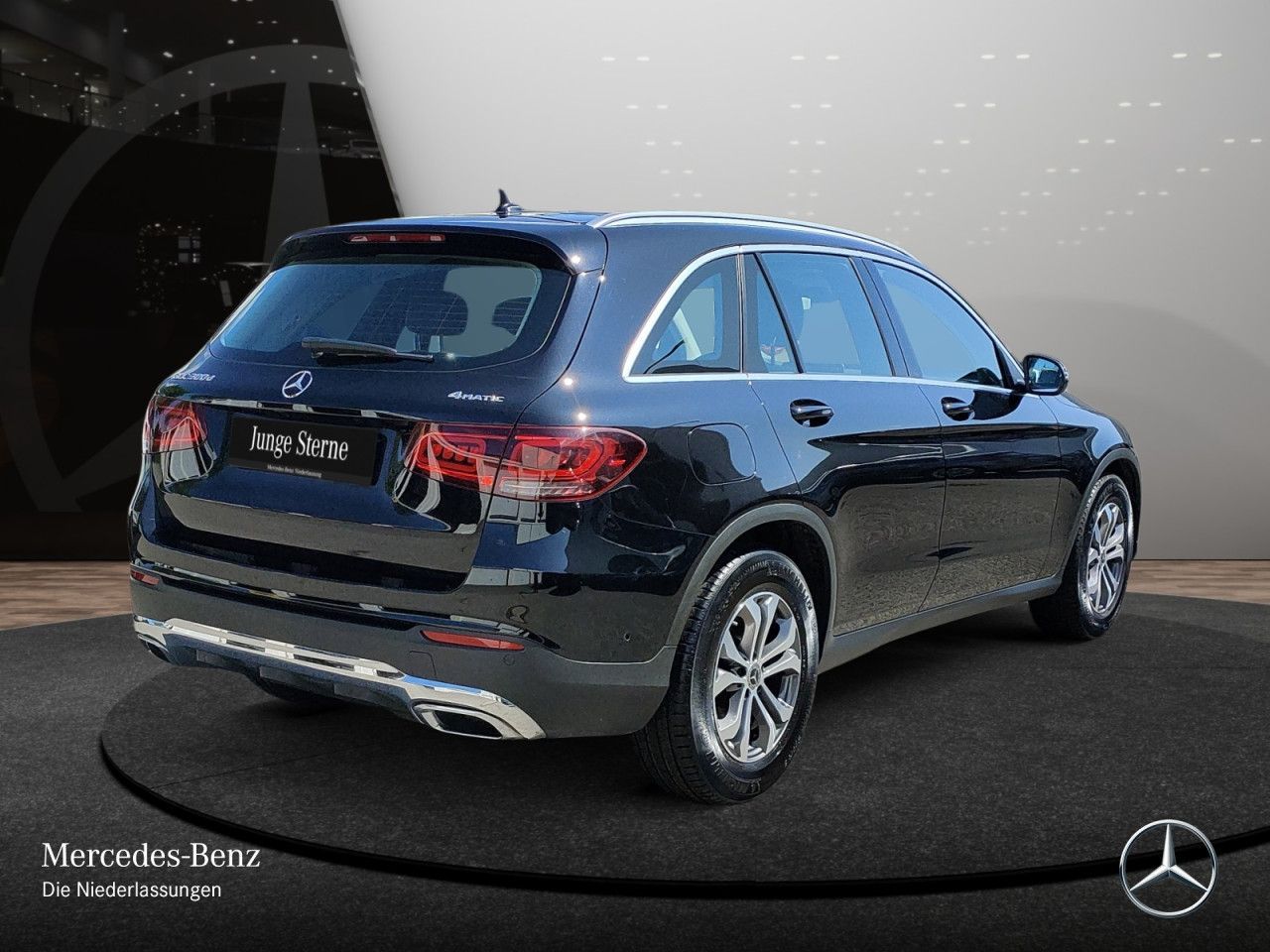 Mercedes-Benz GLC 300 d 4M Exclusive - Samsaru's Car Outlet