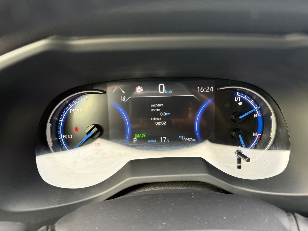 Toyota RAV 4 2.5 4x4 Hybrid 4x4 mit elektr. Heckklappe