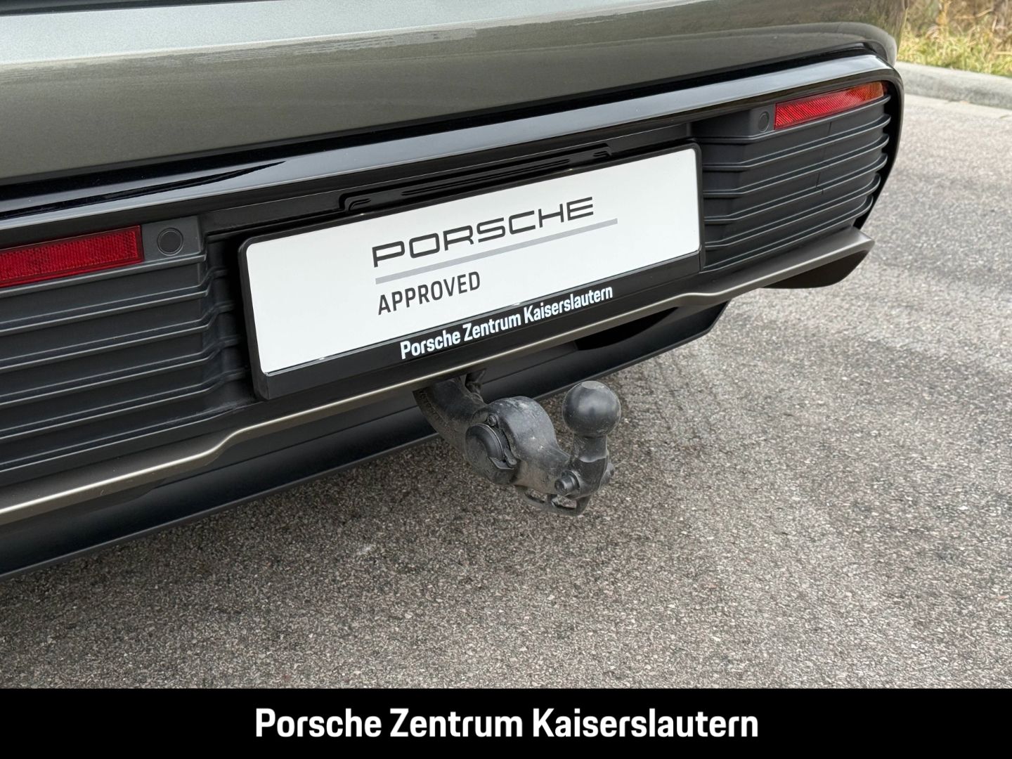 Porsche Macan Turbo 22-Zoll Rückfahrkamera LED-Matrix
