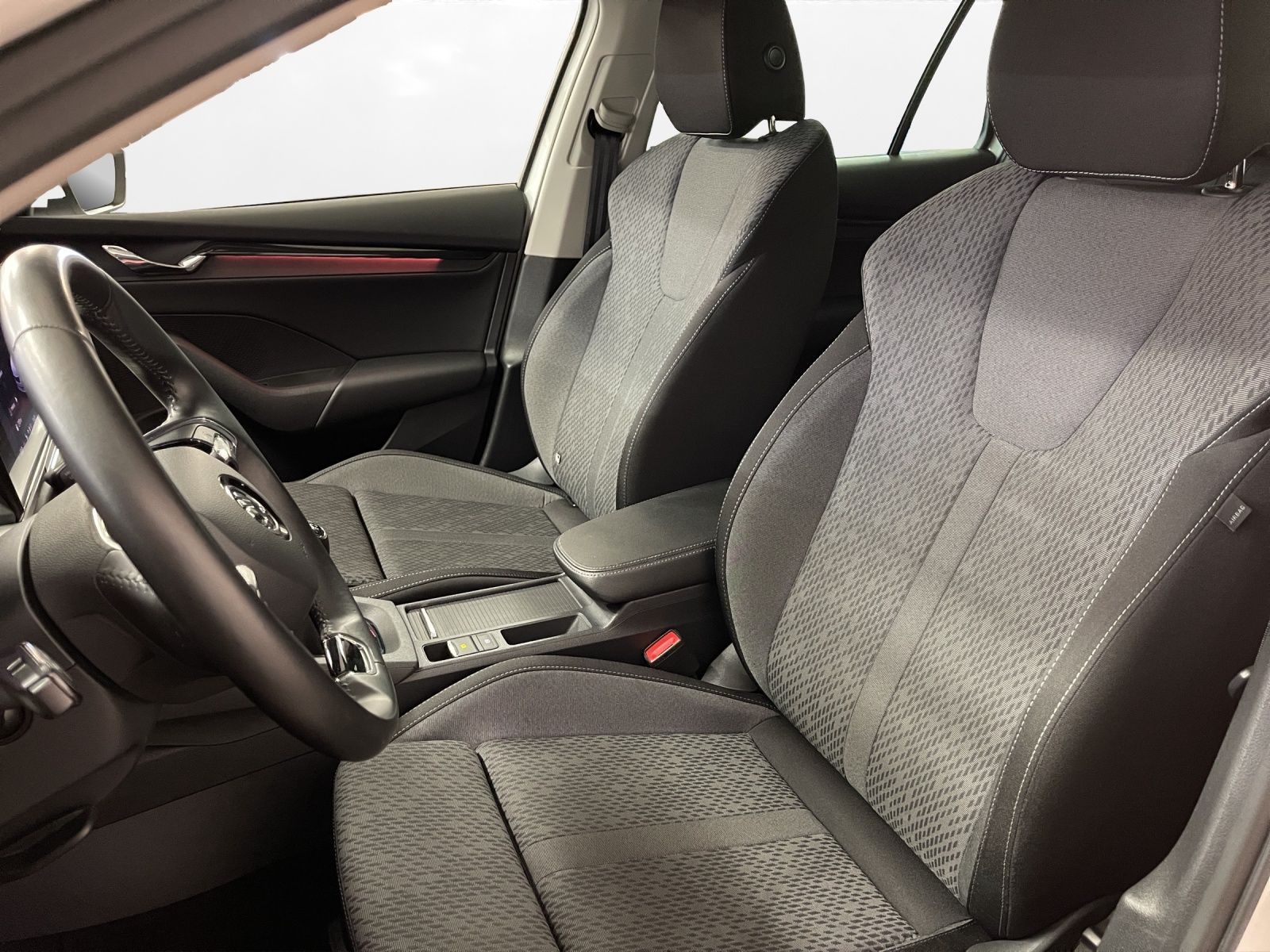 Skoda Octavia Combi 1.0 TSI Clever - Samsaru's Car Outlet