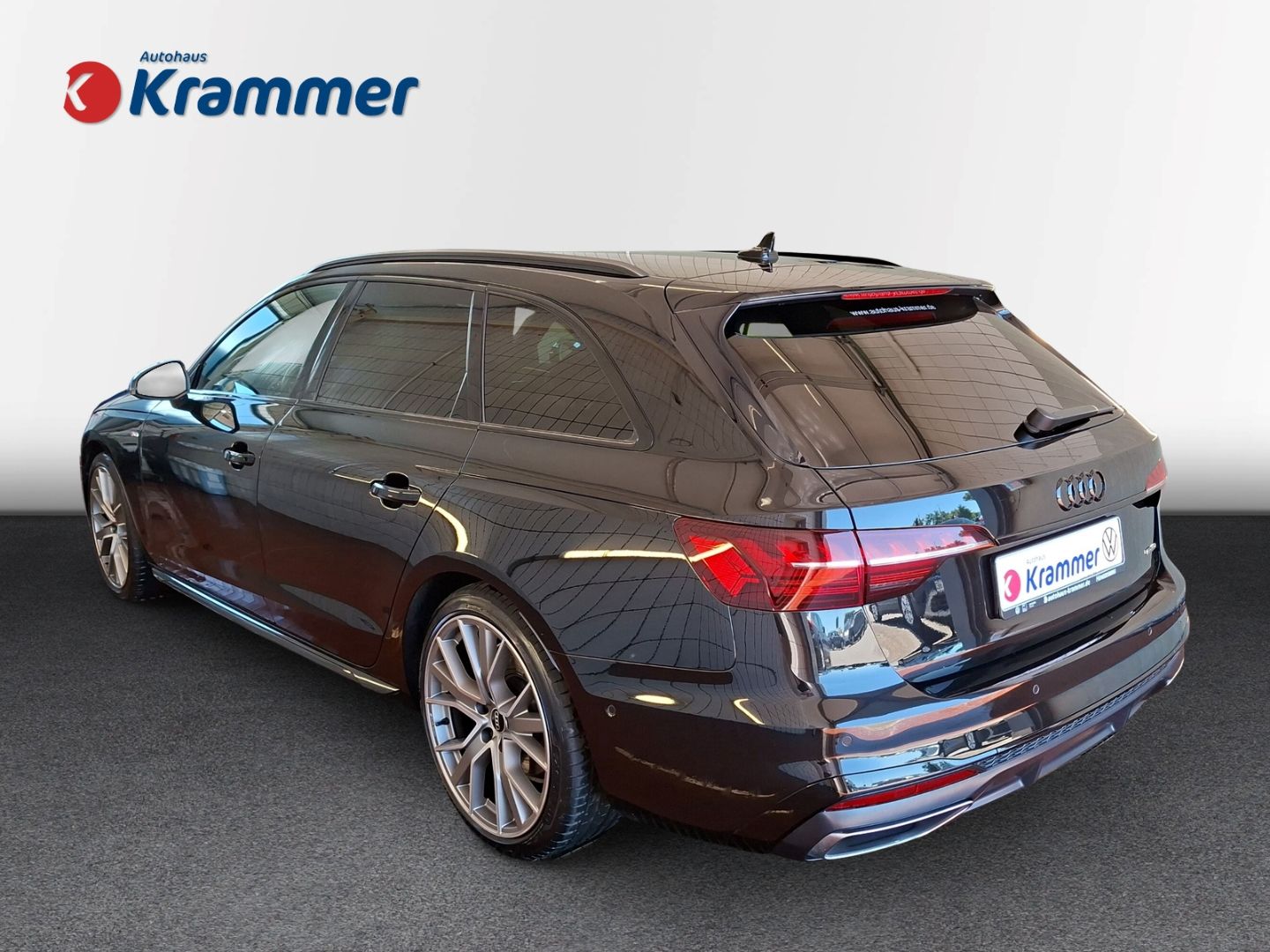 Audi A4 Avant 40 TDI quattro S line *Kamera*Keyless*