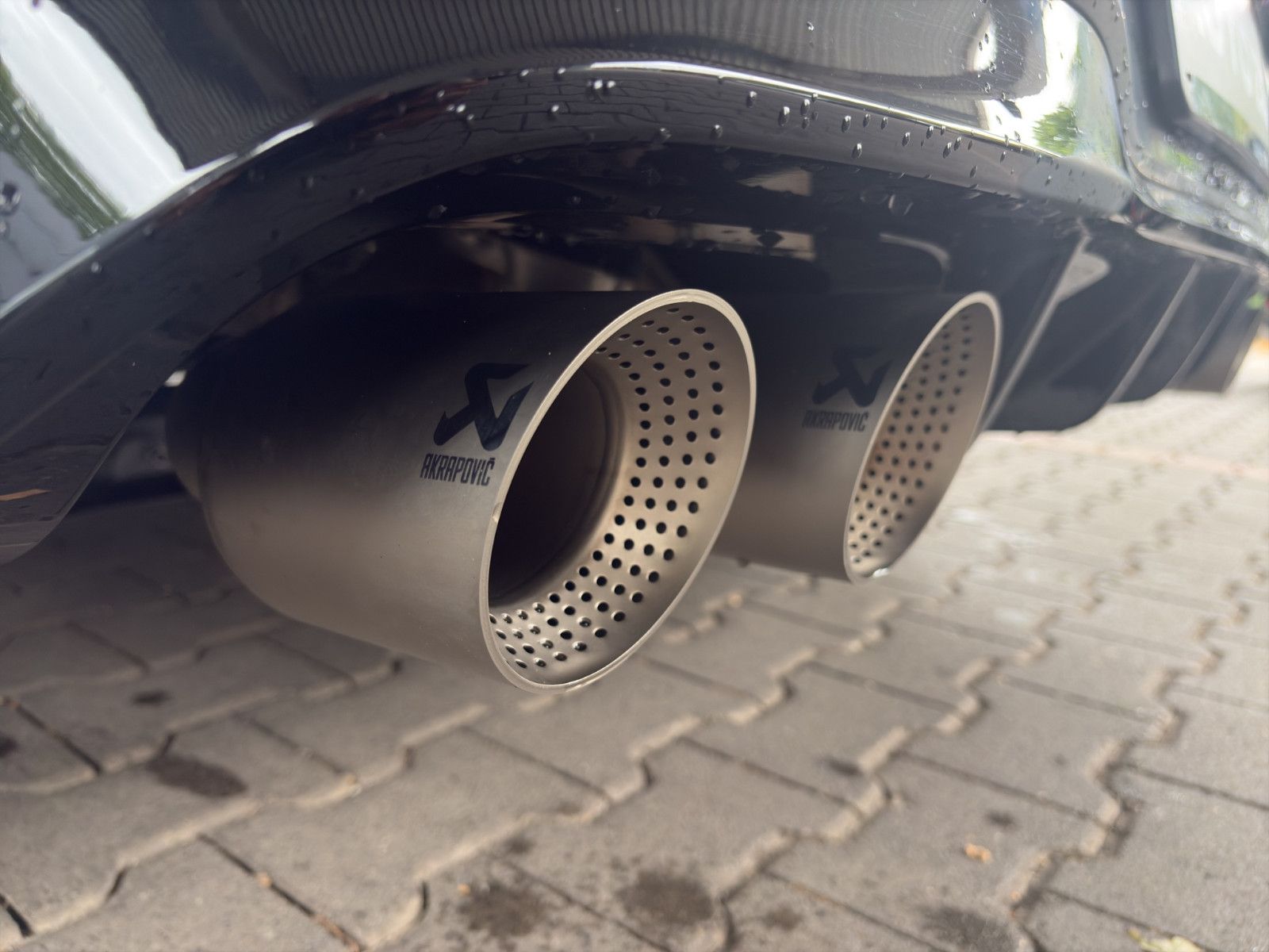 Volkswagen Golf R 20 Jahre+Pano+Leder+HuD+Akrapovic+Harman+