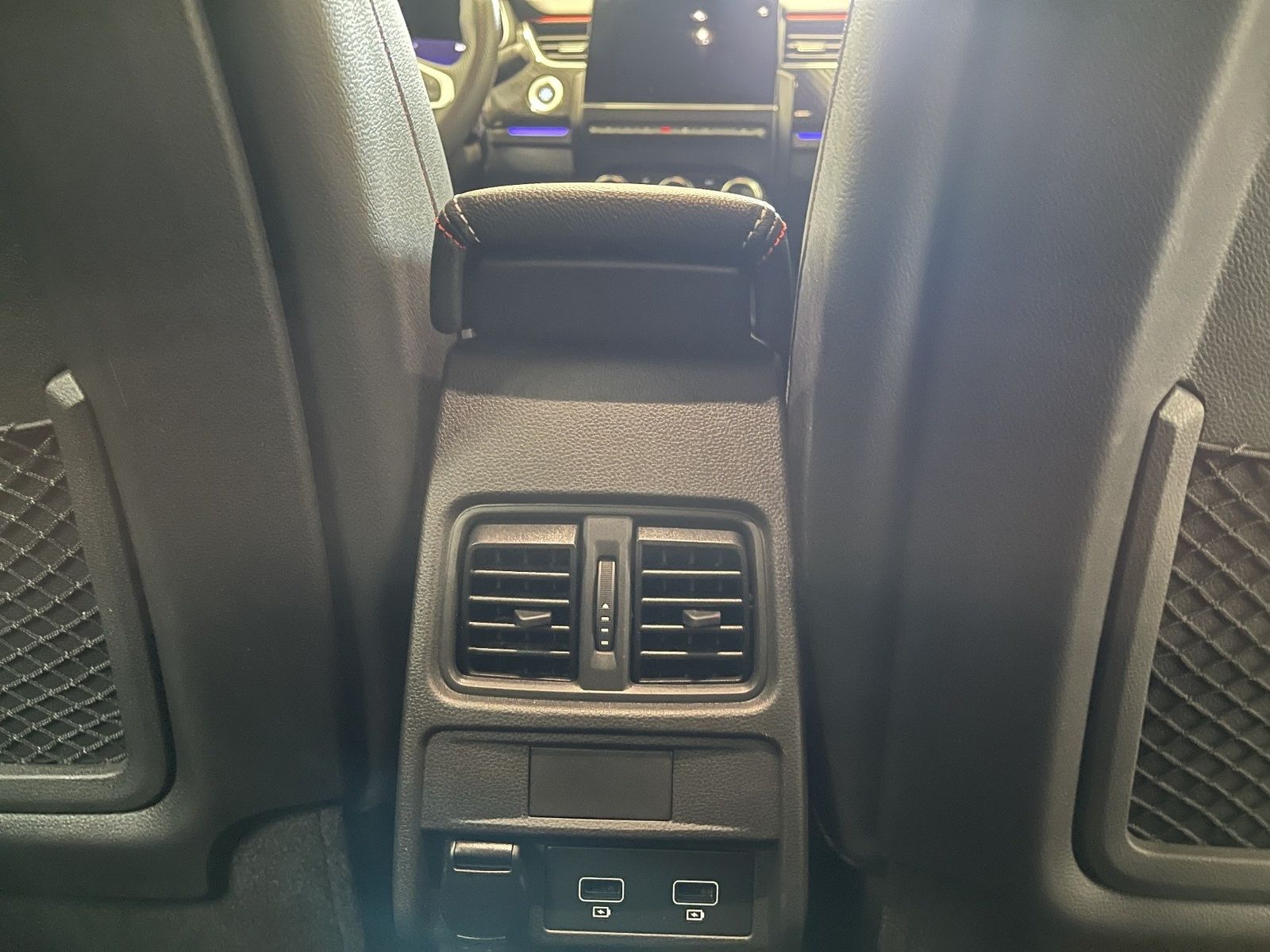 Renault Arkana R.S. LINE E-TECH - Samsaru's Car Outlet