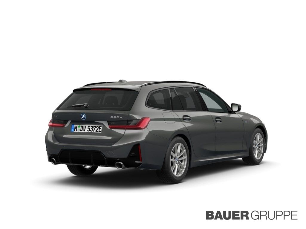 BMW 330 e xDrive M Sport Touring LED Harman Kardon M