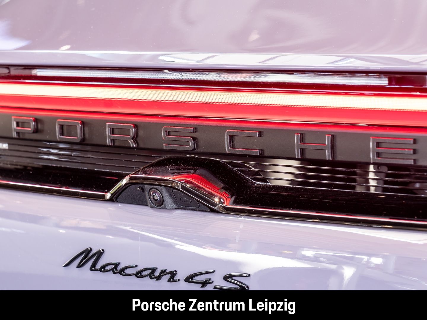 Porsche Macan 4S AR-HeadUp Sitzklima Matrix AHK BeifDisp