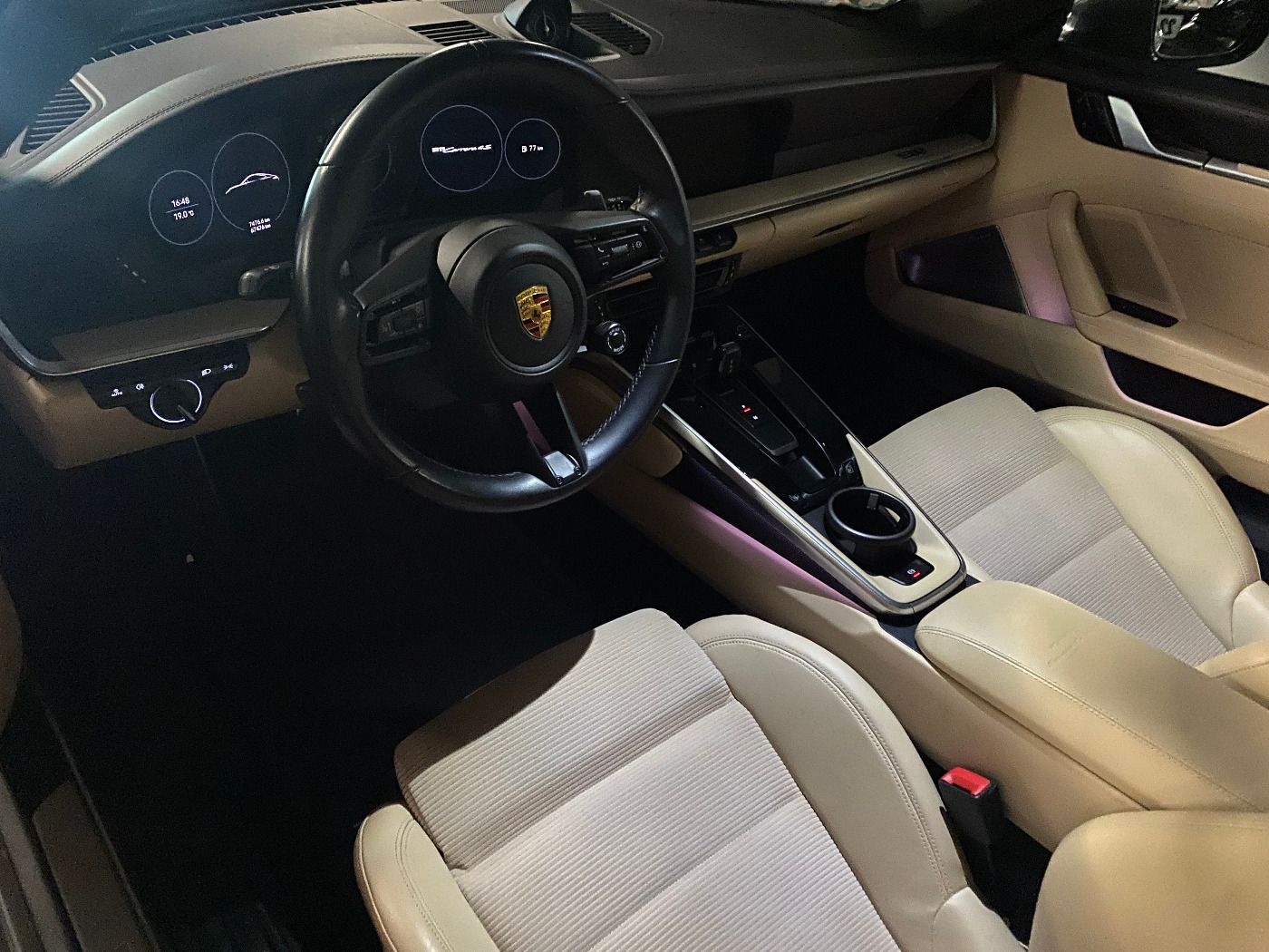 Porsche 992 (911) Carrera 4S | PCCB | ParkAssistent |