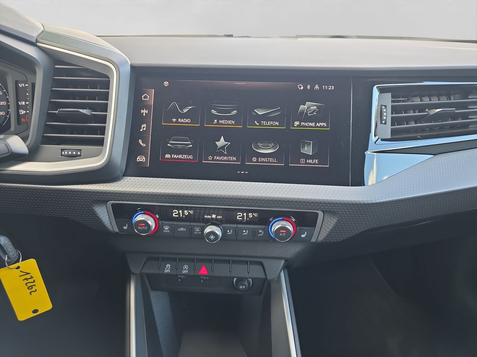 Audi A1 Sportback 25 1.0 TFSI S line - Samsaru's Car Outlet