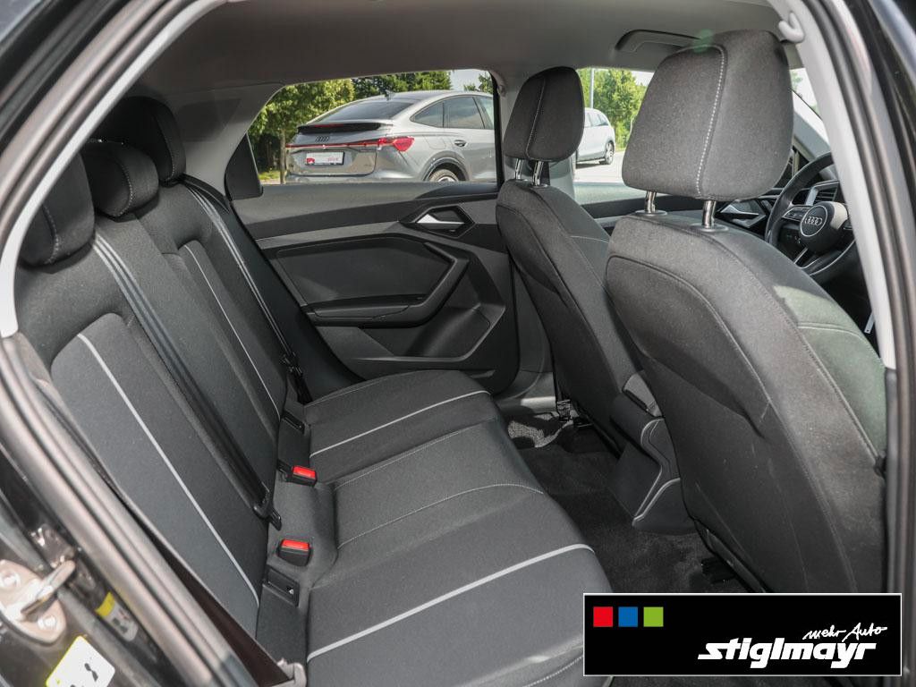 Audi A1 Sportback advanced 30 TFSI S-tronic - Samsaru's Car Outlet