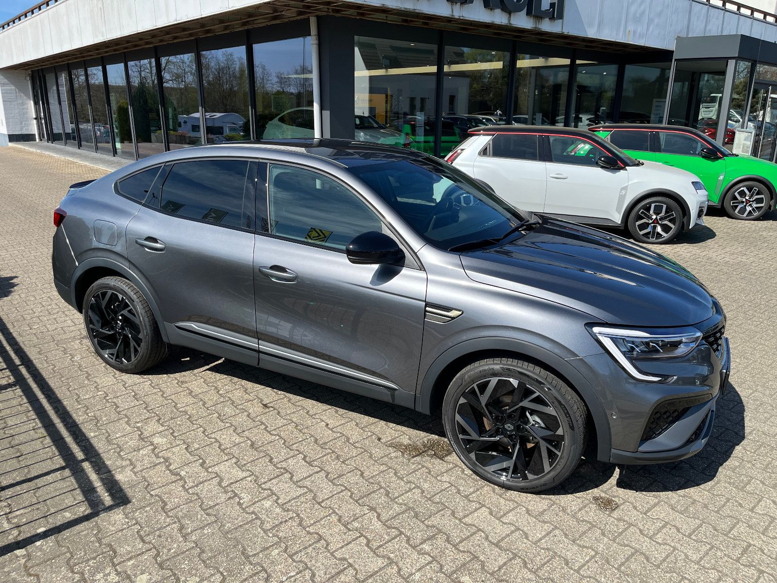 Renault Arkana E-TECH Full Hybrid 145 E-TECH engineered - Samsaru's Car Outlet