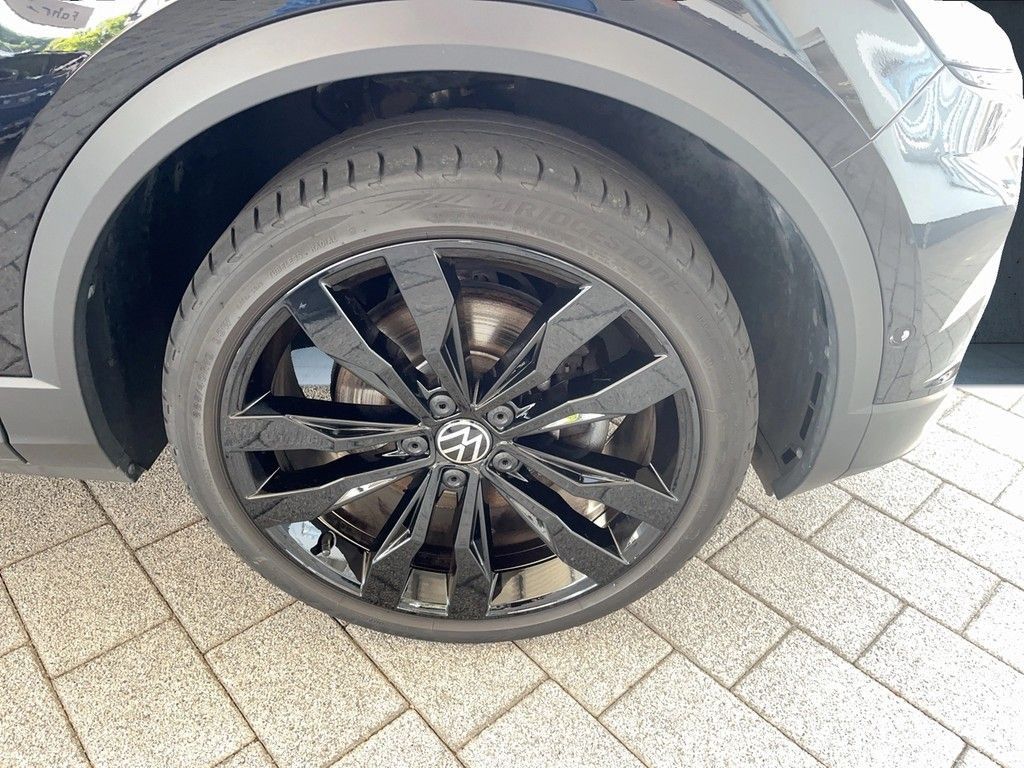 Volkswagen T-Roc 1.5 TSI Sport Black - Samsaru's Car Outlet