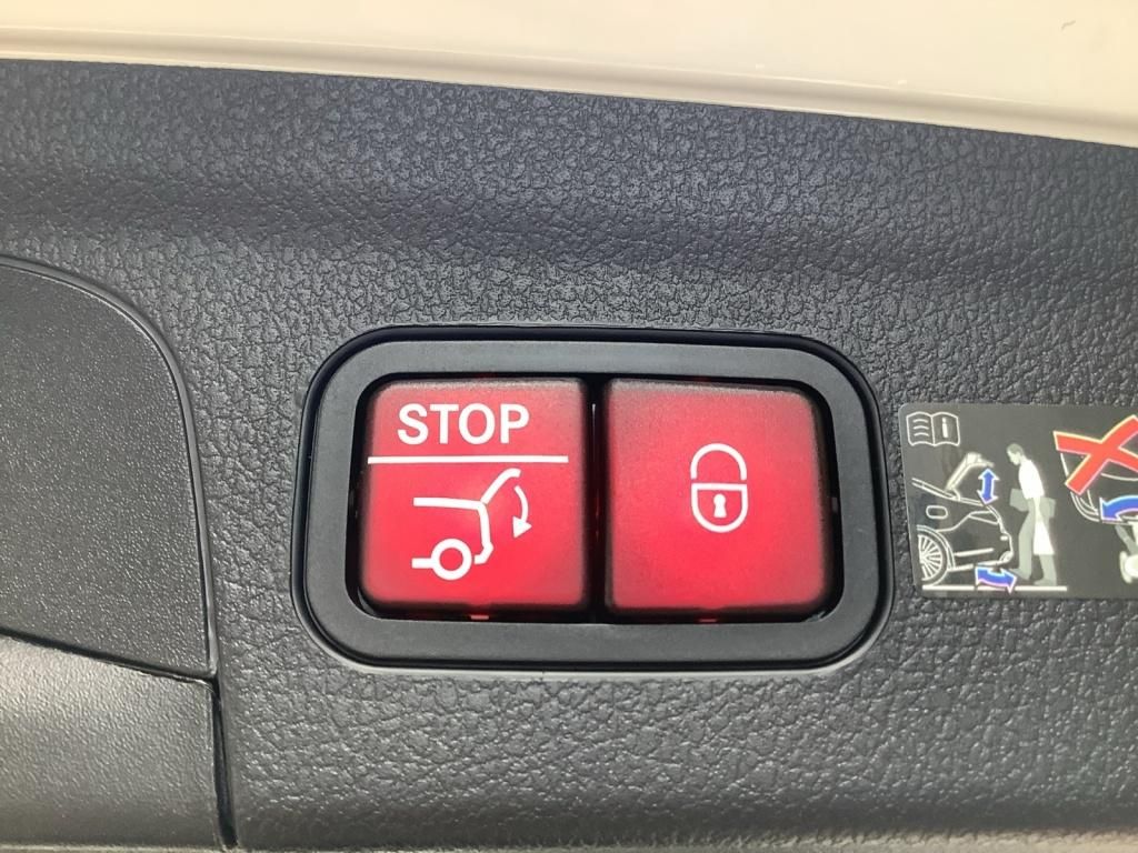 Mercedes-Benz GLE 450 d 4MATIC AMG+NIGHT+22''+KEYLESS+MULTIBEA