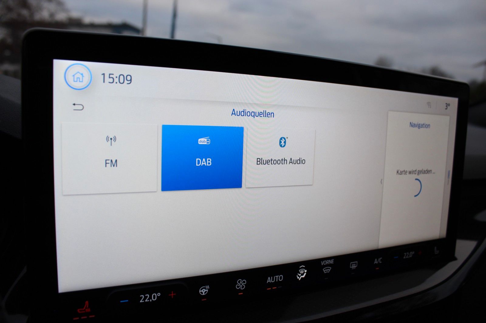 Ford Focus ST-Line X Turnier 1,5EcoBlue*PANO*AHK*AUT