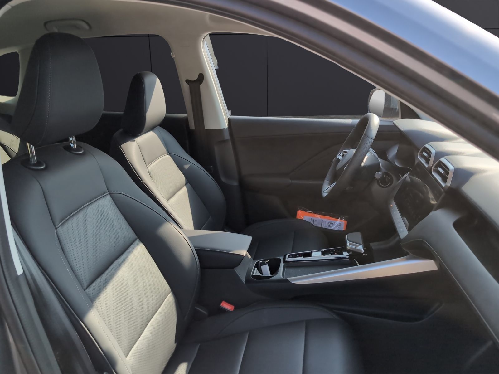 MG ZS Hybrid+ Luxury MY25